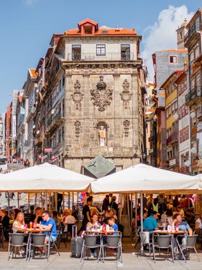 6. Portugal &bull;&nbsp;Ease of settling in: 5th out of 68 &bull;&nbsp;Working abroad: 48th out of 68 &bull;&nbsp;Expats were drawn to Portugal because of the quality of life. The Iberian nation ranked second in the quality-of-life index, fifth in ease of settling in, and ninth in family life. As many as 94% of respondents said they were happy with the climate, and respondents were reassured by the country&rsquo;s high level of personal safety. More than eight out of 10 said the quality of health care is good. One-fourth of respondents to the survey were retirees, and the average age of expats in Portugal was 48.9, more than four years older than the survey average.