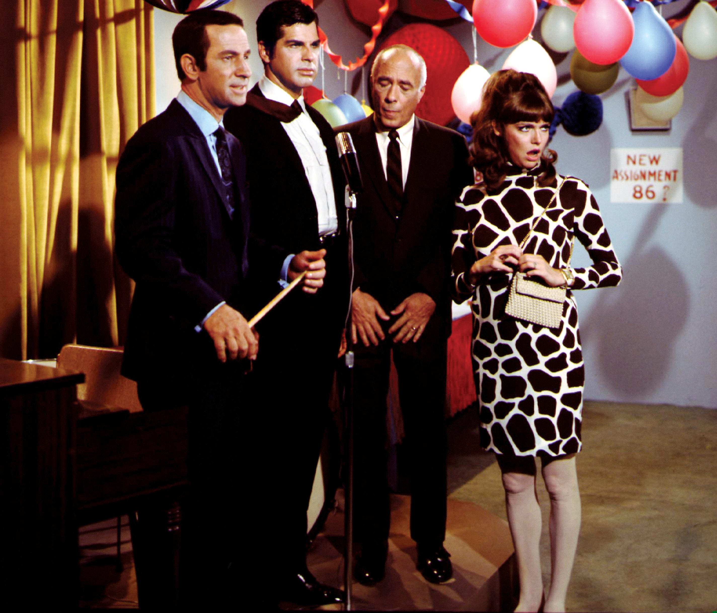 Dick Gautier, second from left, played Hymie the Robot in NBC's 'Get Smart.'