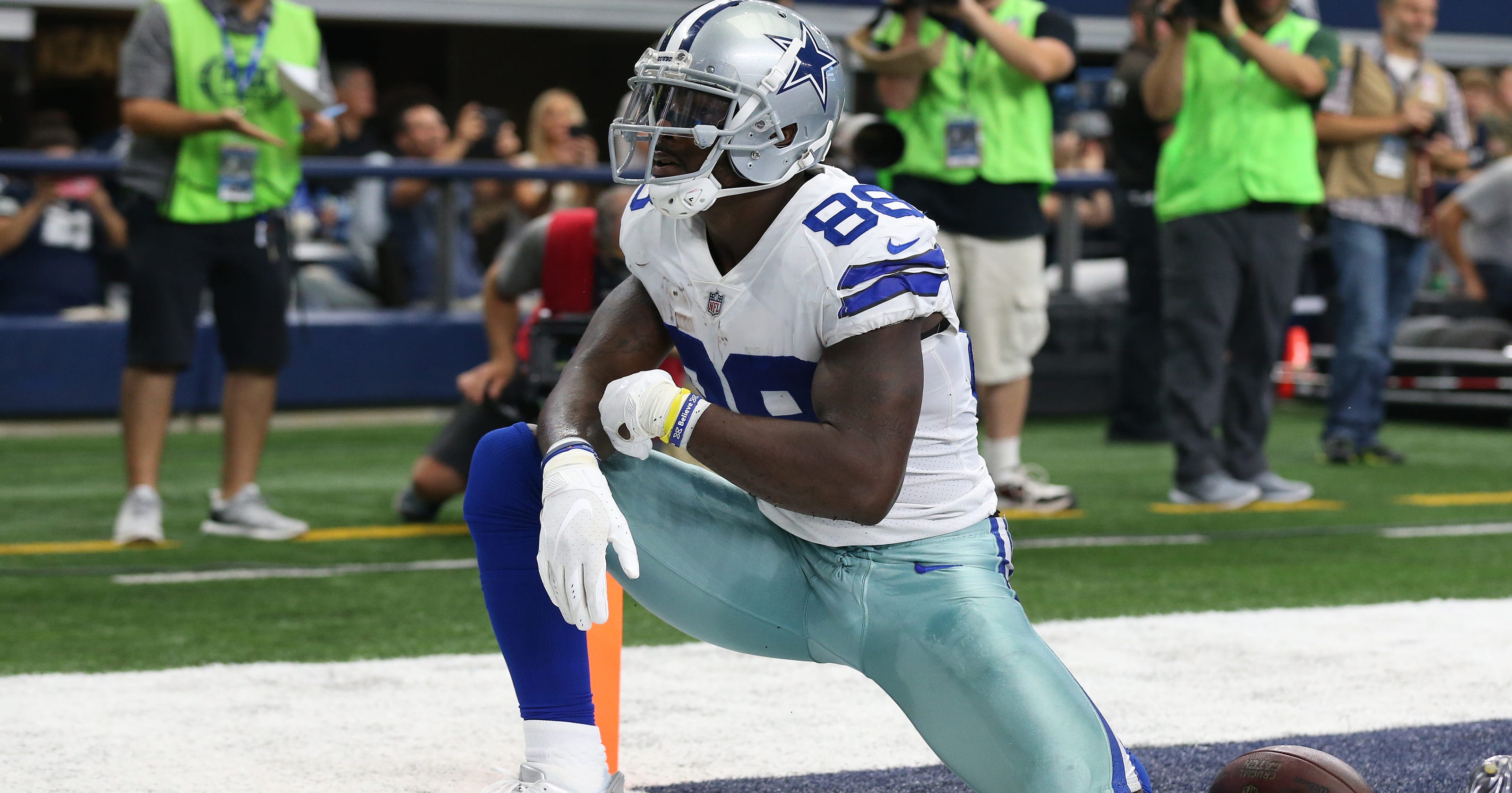 Could Ex Dallas Cowboys Wr Dez Bryant Join The Cleveland Browns