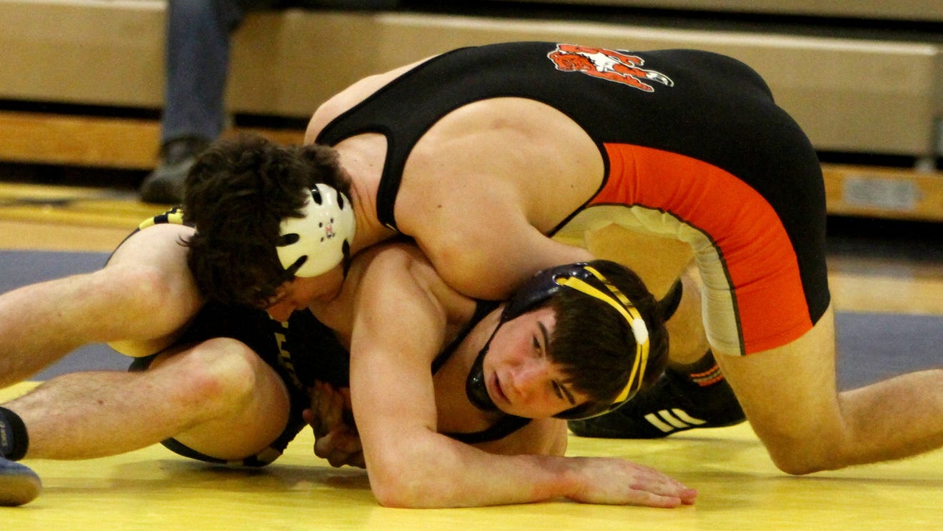 Brighton wrestlers set to open against reigning champs Brighton wrestlers set to open against reigning champs