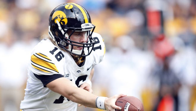 Did C.J. Beathard's excellent second half win over Iowa coach Kirk Ferentz? Well, Beathard at least has won over the Hawkeye fan base.