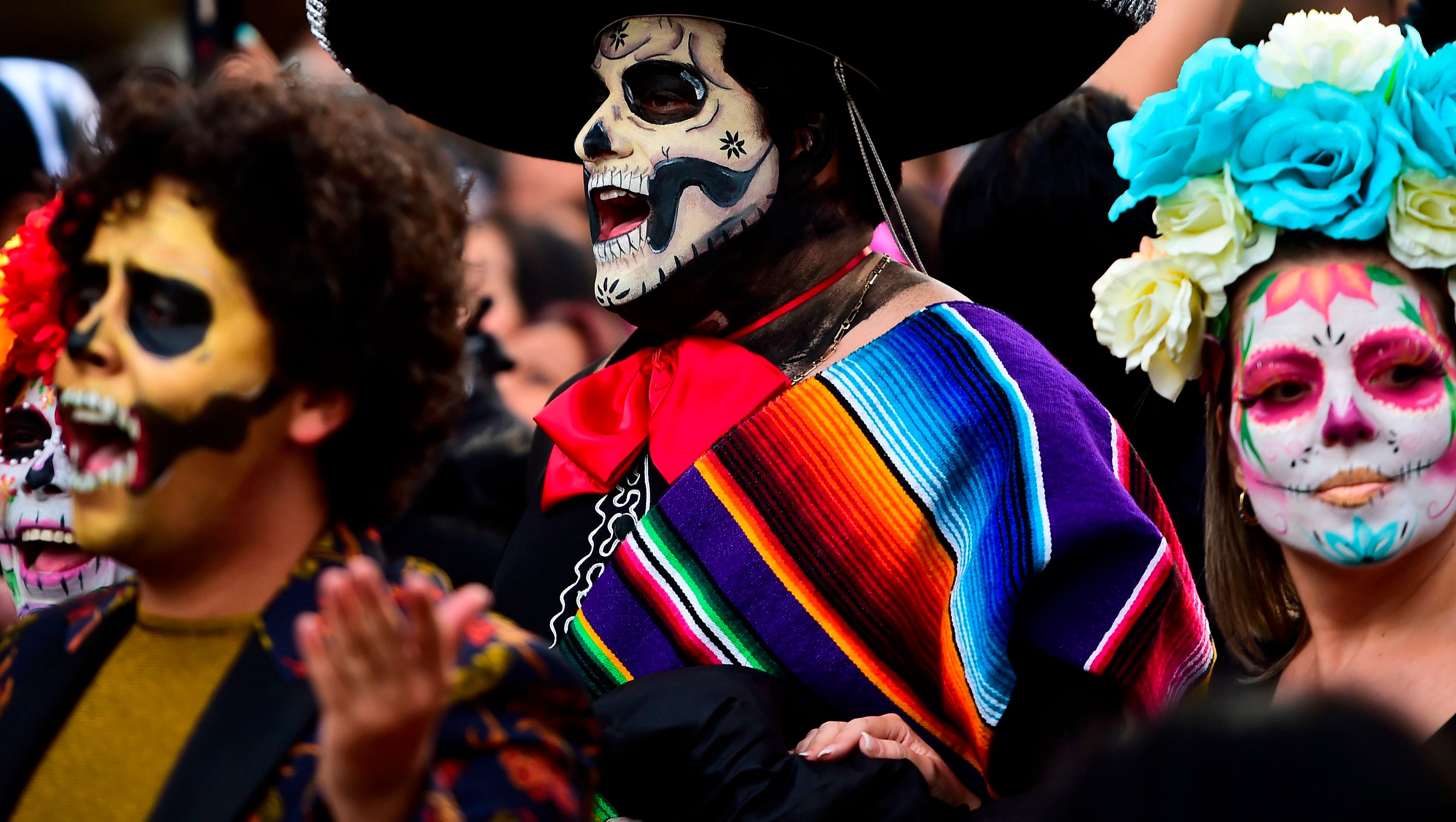 acortar Todavía Tradicion Día de los Muertos isn't 'Mexican Halloween'