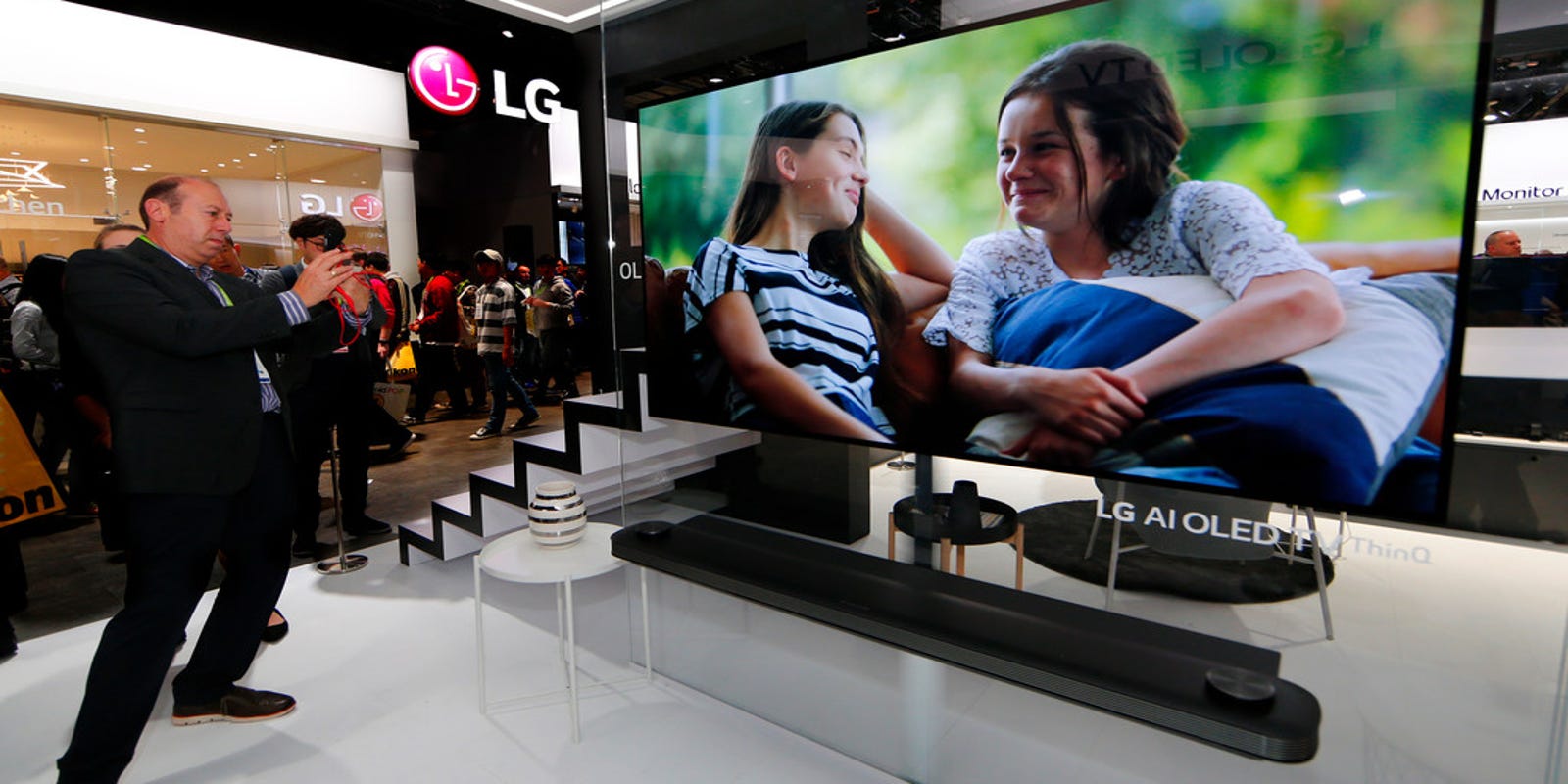 Tv Shopper S Guide 4k Tv Here To Stay Don T Sweat 8k Now