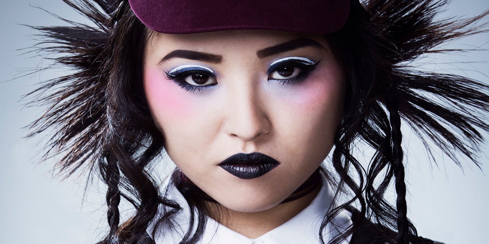 Runaways Aims To Be The Superhero Show Of The Moment For Teen Crowd