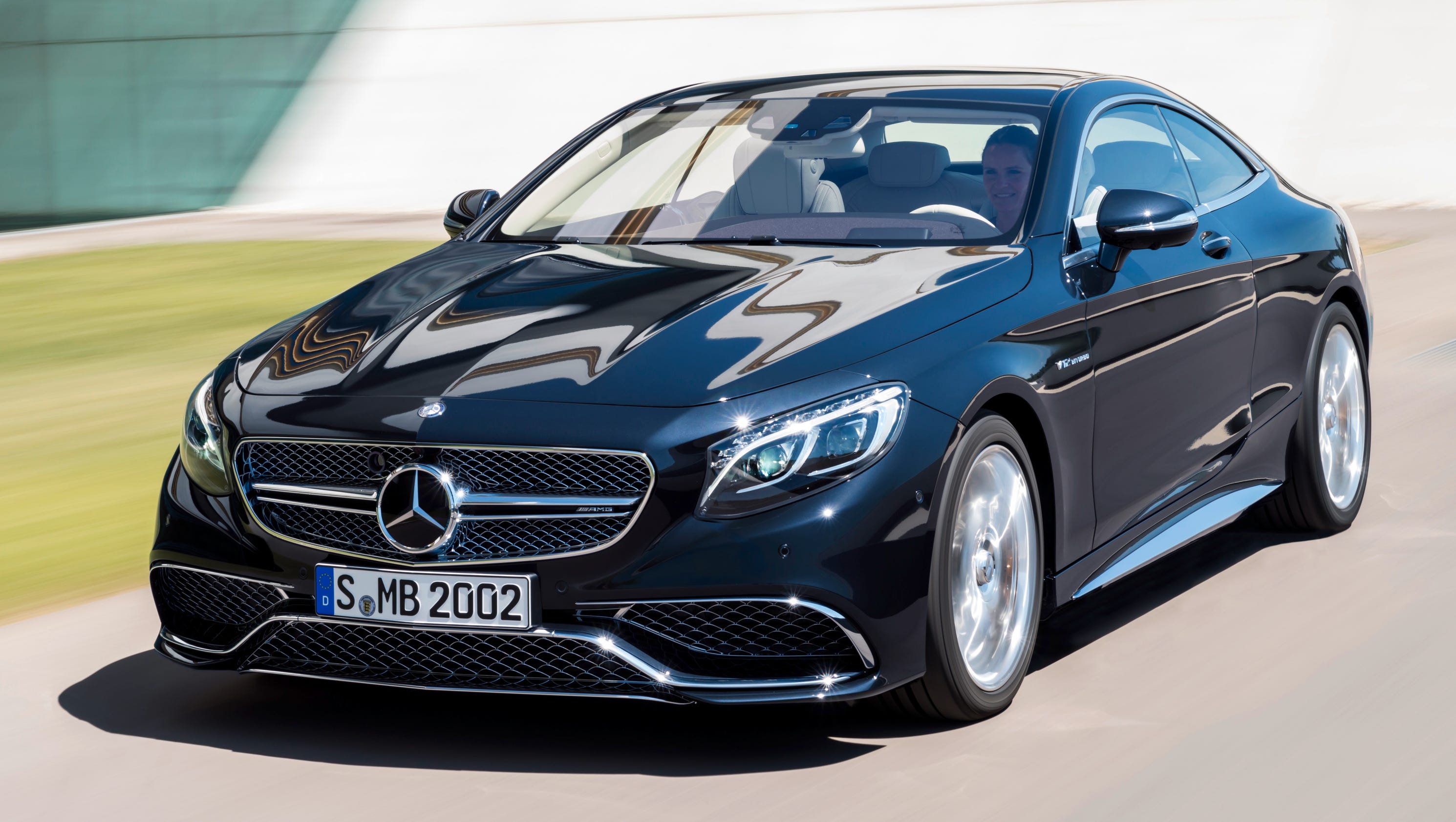 MercedesBenz debuts big 12cylinder coupe