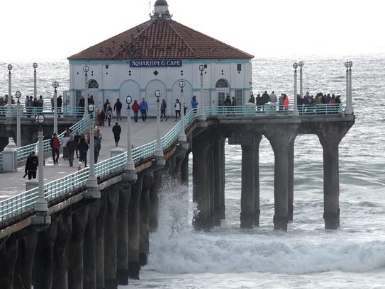 The Manhattan Beach Pier the day after the big Los
