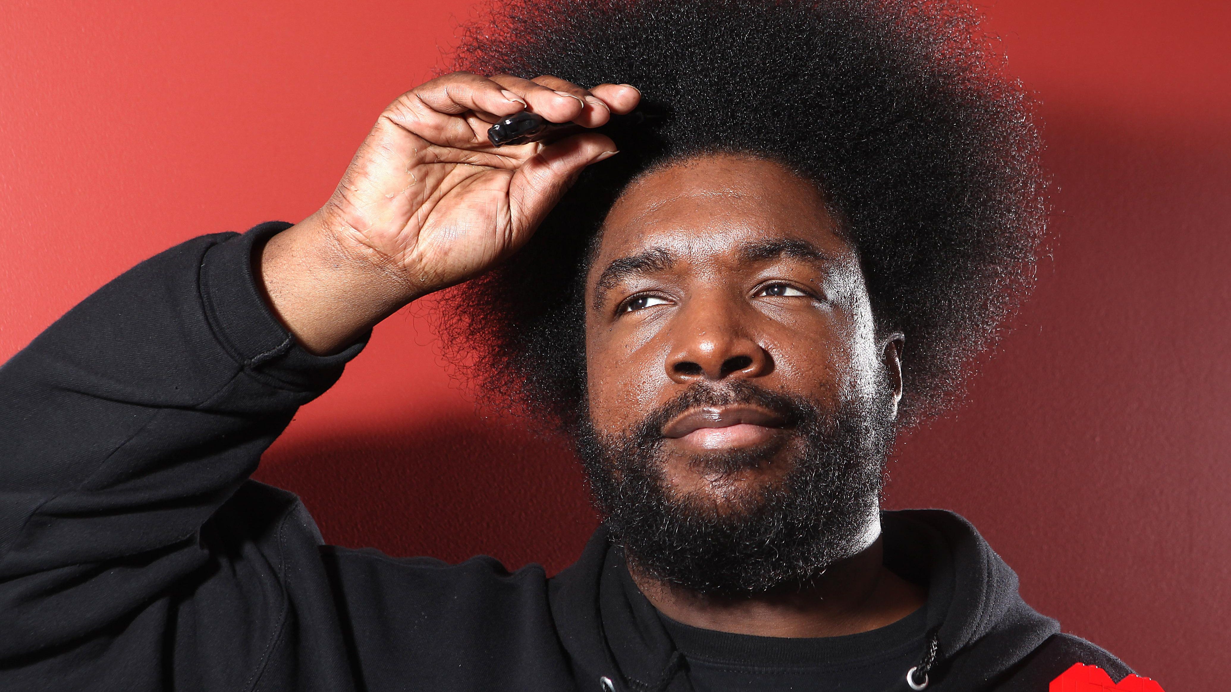 Untangled from politics, the proud Afro hairstyle rises again