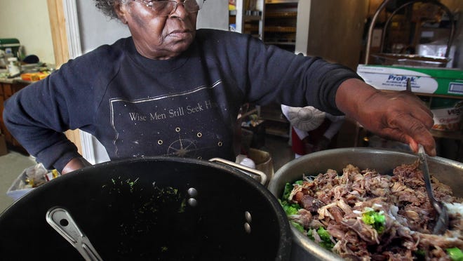 Soul food stays alive in Tallahassee through community efforts