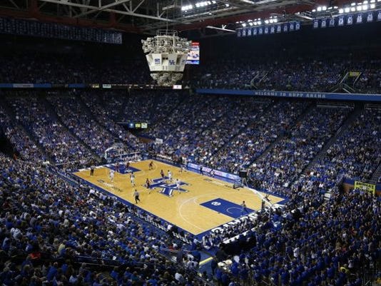Evansville and UK basketball finalizing game at Rupp Arena in 2019-20