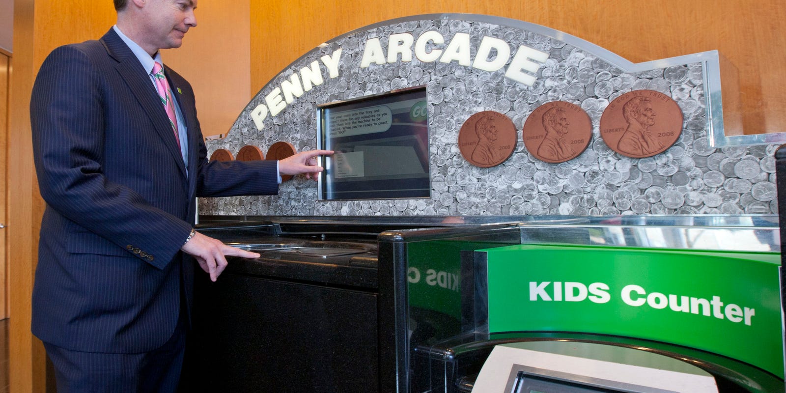 3 Reasons Millennials Still Use Banks