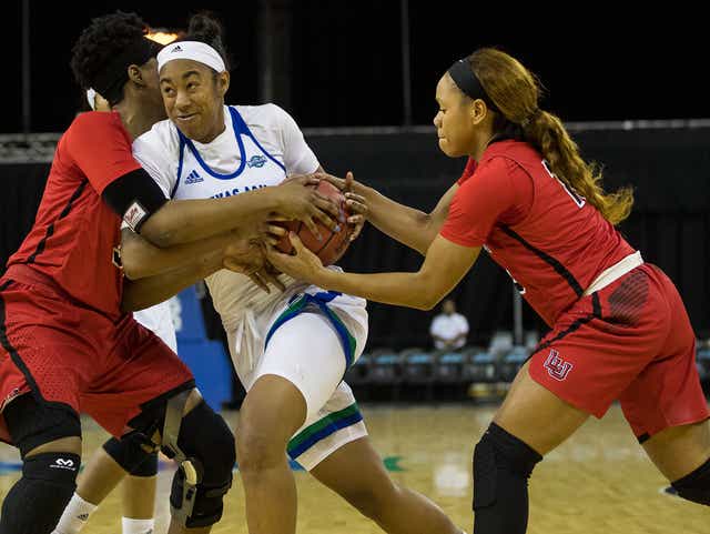 Chadwick Unveils Islanders Women S Basketball Schedule Including