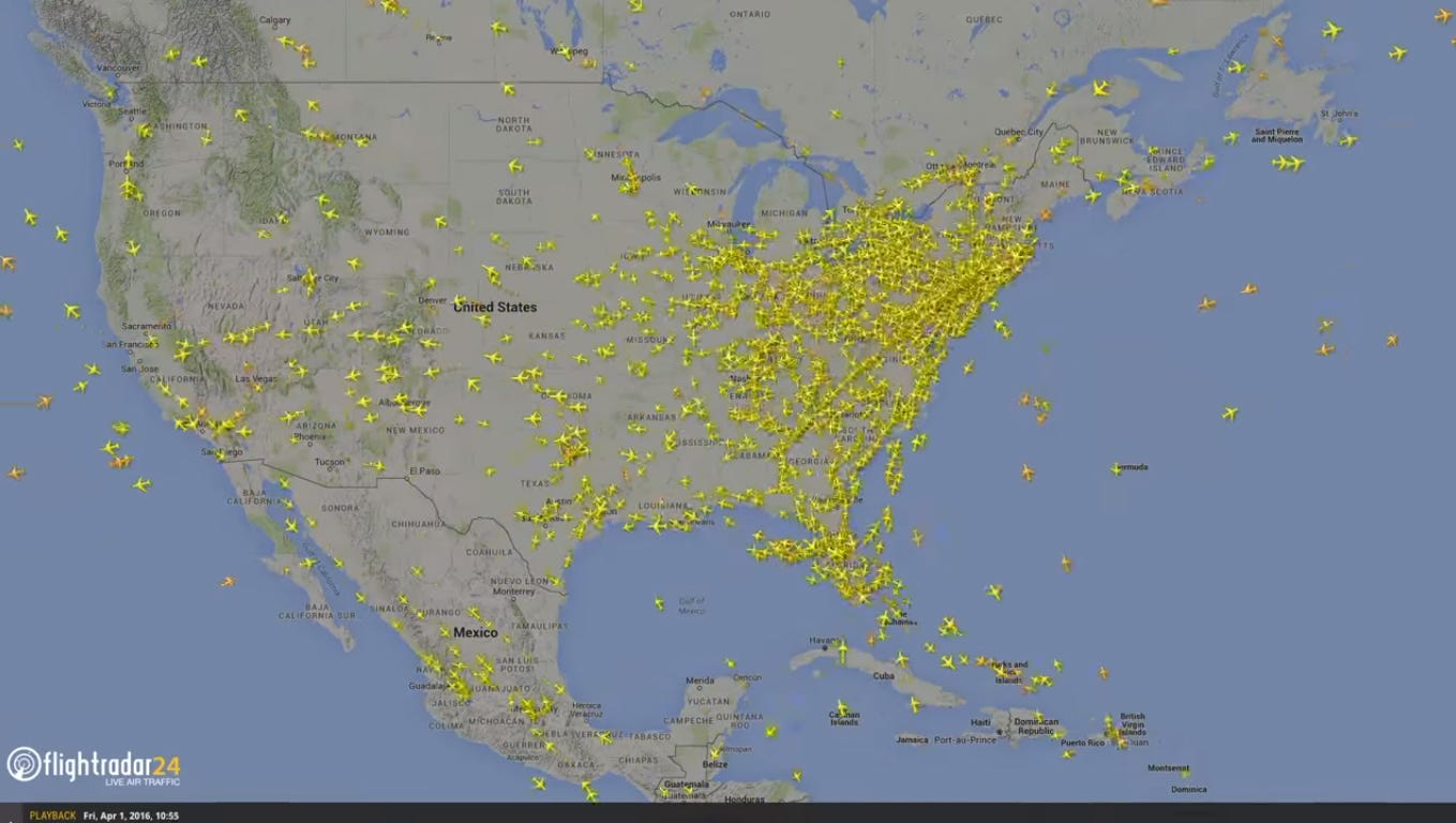 How many flights cross the USA in a day?