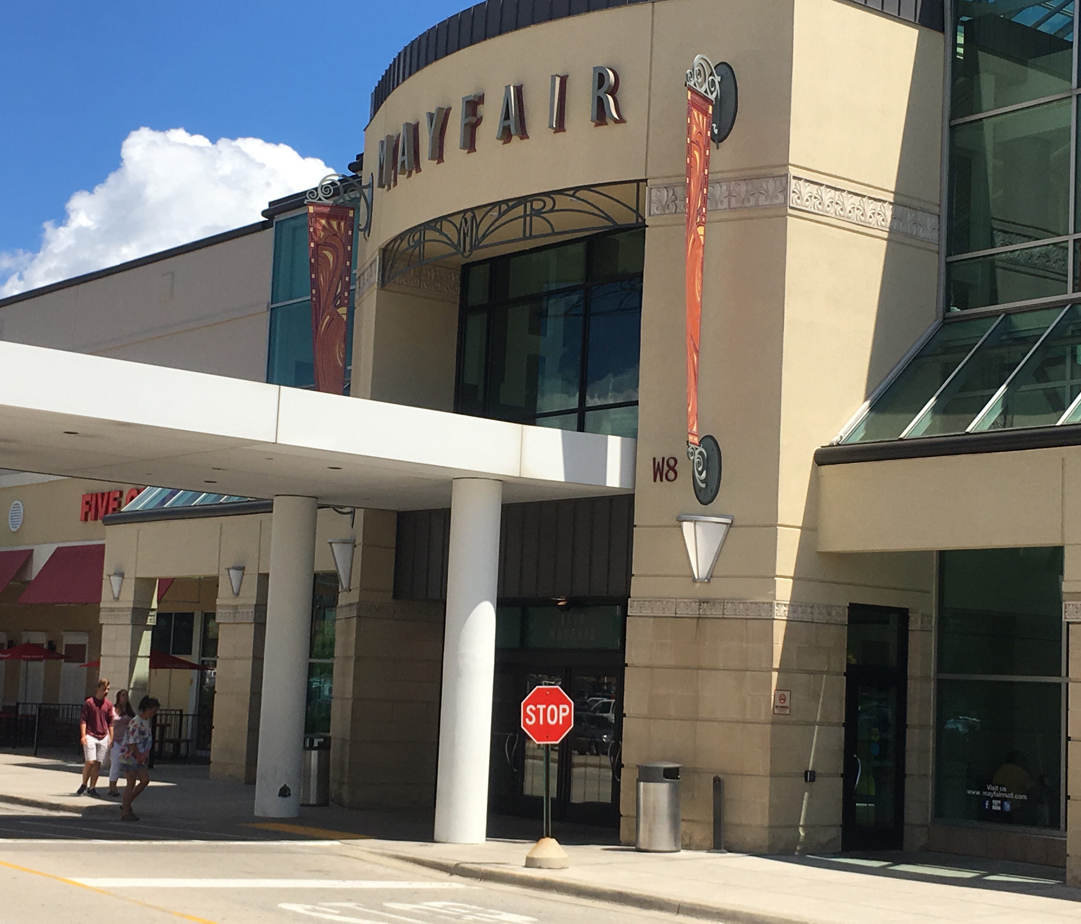 Retailer Vans is coming to Mayfair mall in Wauwatosa this August.