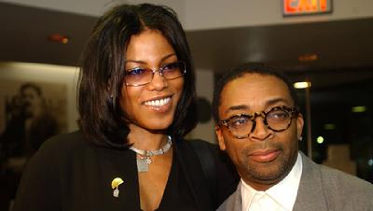 Malcolm X Daughter Defaults On Trump Plaza Mortgage But the six daughters of malcolm x—attallah, qubilah, ilyasah, gamilah, malikah, and the daughters are all in their fifties now (malikah and malaak, twins, were born seven months after their. malcolm x daughter defaults on trump
