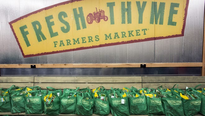 Marty Pearl/Special to The Courier-Journal
The Fresh Thyme Farmers Market is partnering with the Great American Milk Drive to support National Dairy Month.
The Fresh Thyme Farmers Market opened on Wednesday morning near Hubbards Lane on Shelbyville Road in St. Matthews. 4/27/16