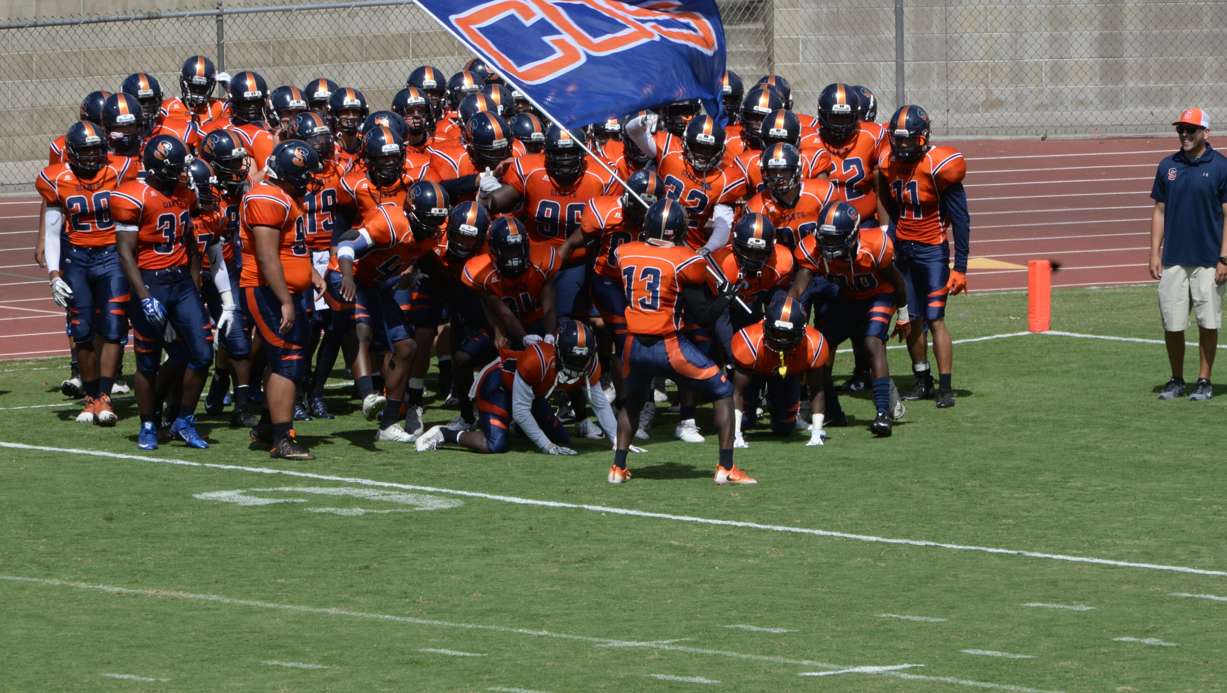 Football COS Giants Preview