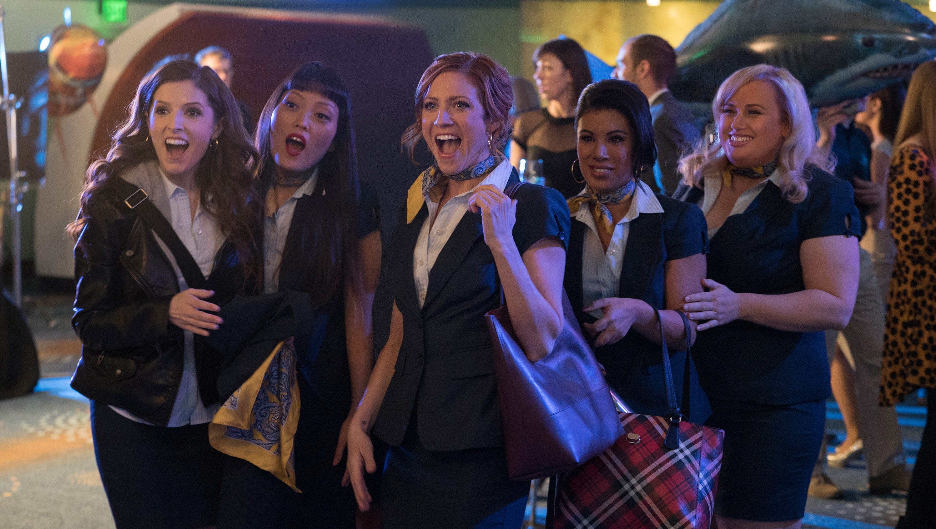 Pitch Perfect 4 Fans Speculate New Movie Over Photo Of Cast Members