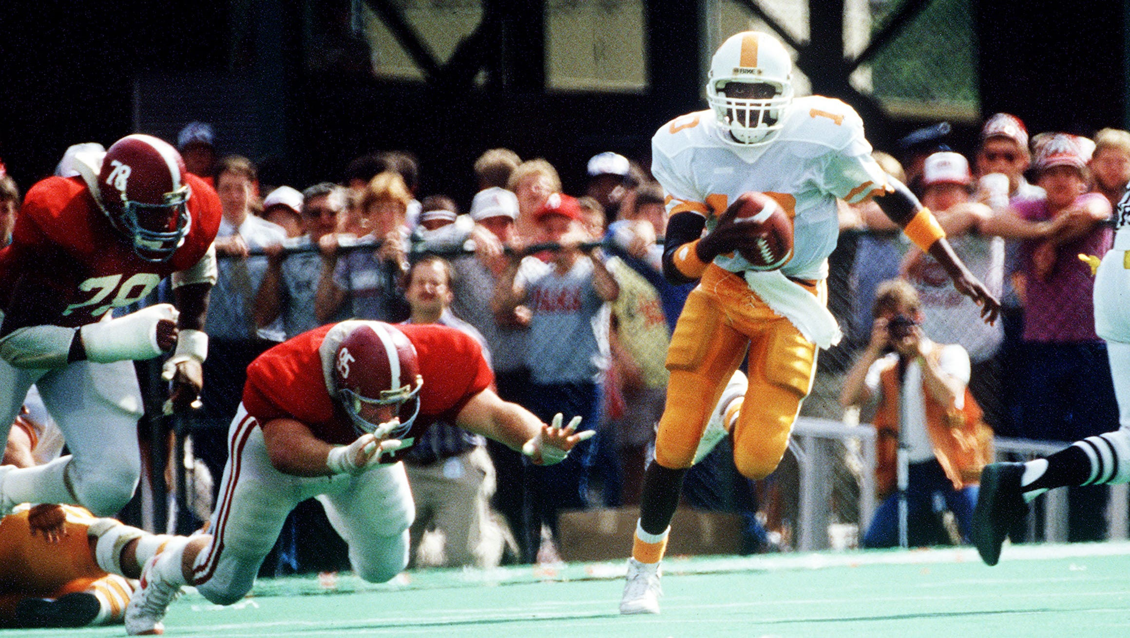 Tony Robinson Ex Tennessee Qb Featured In Espn 30 For 30 Film