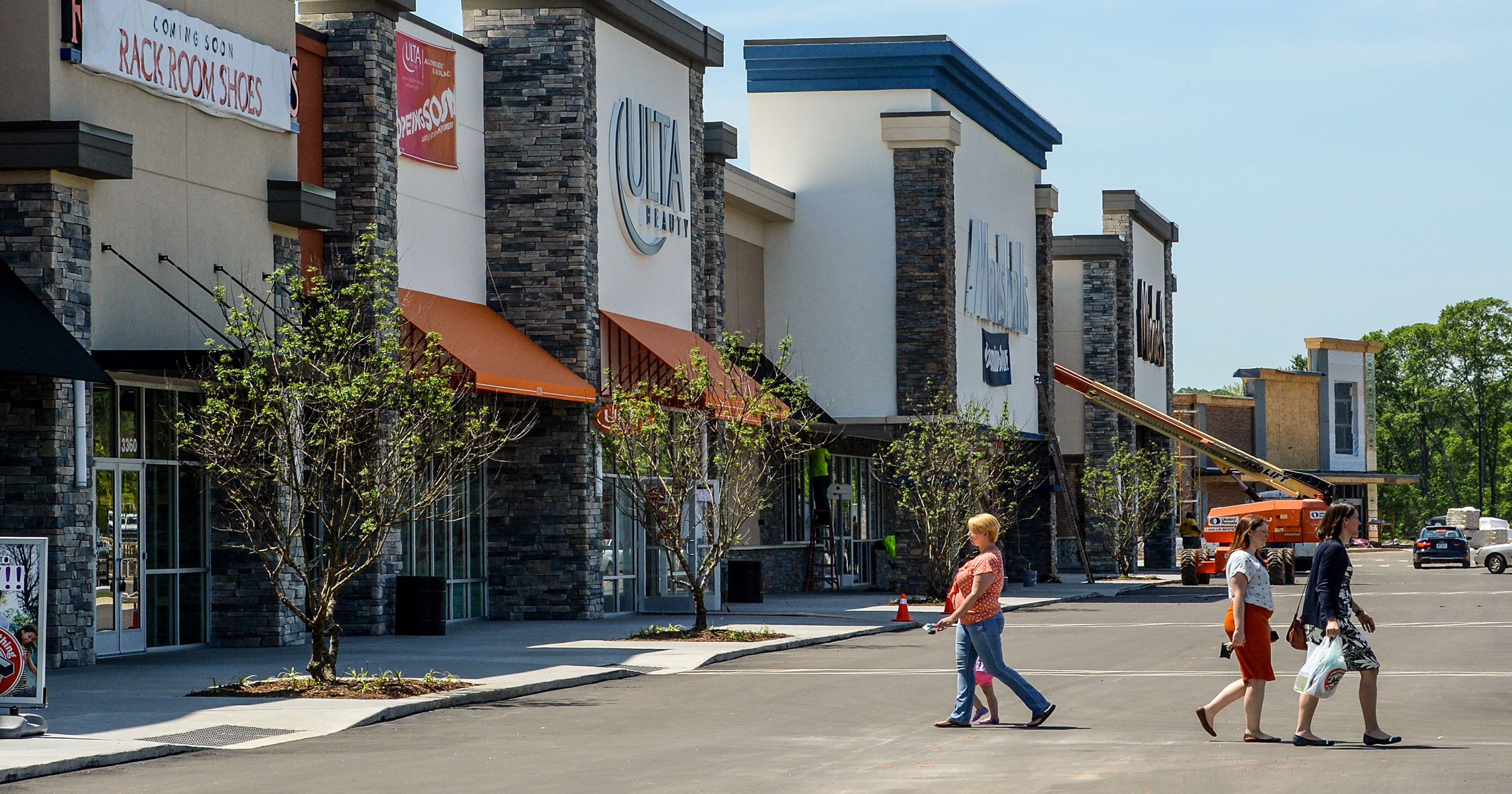 Hartwell Village shopping complex has opened for business