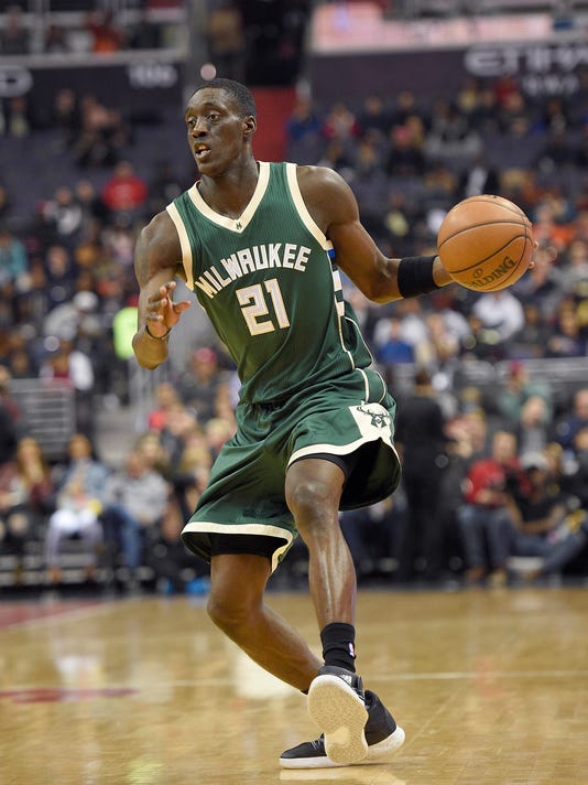 Bucks' Tony Snell fills the bill with steady play