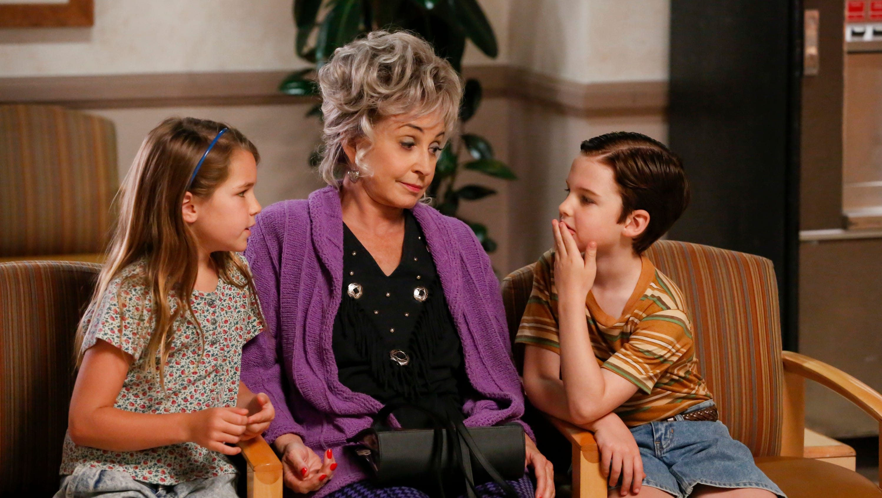 Who Was Annie Potts Model For Young Sheldon S Meemaw Young sheldon will have a special debut on monday, sept.