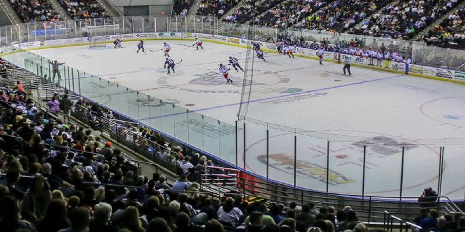 Pensacola Ice Flyers offering 5 ticket weekend