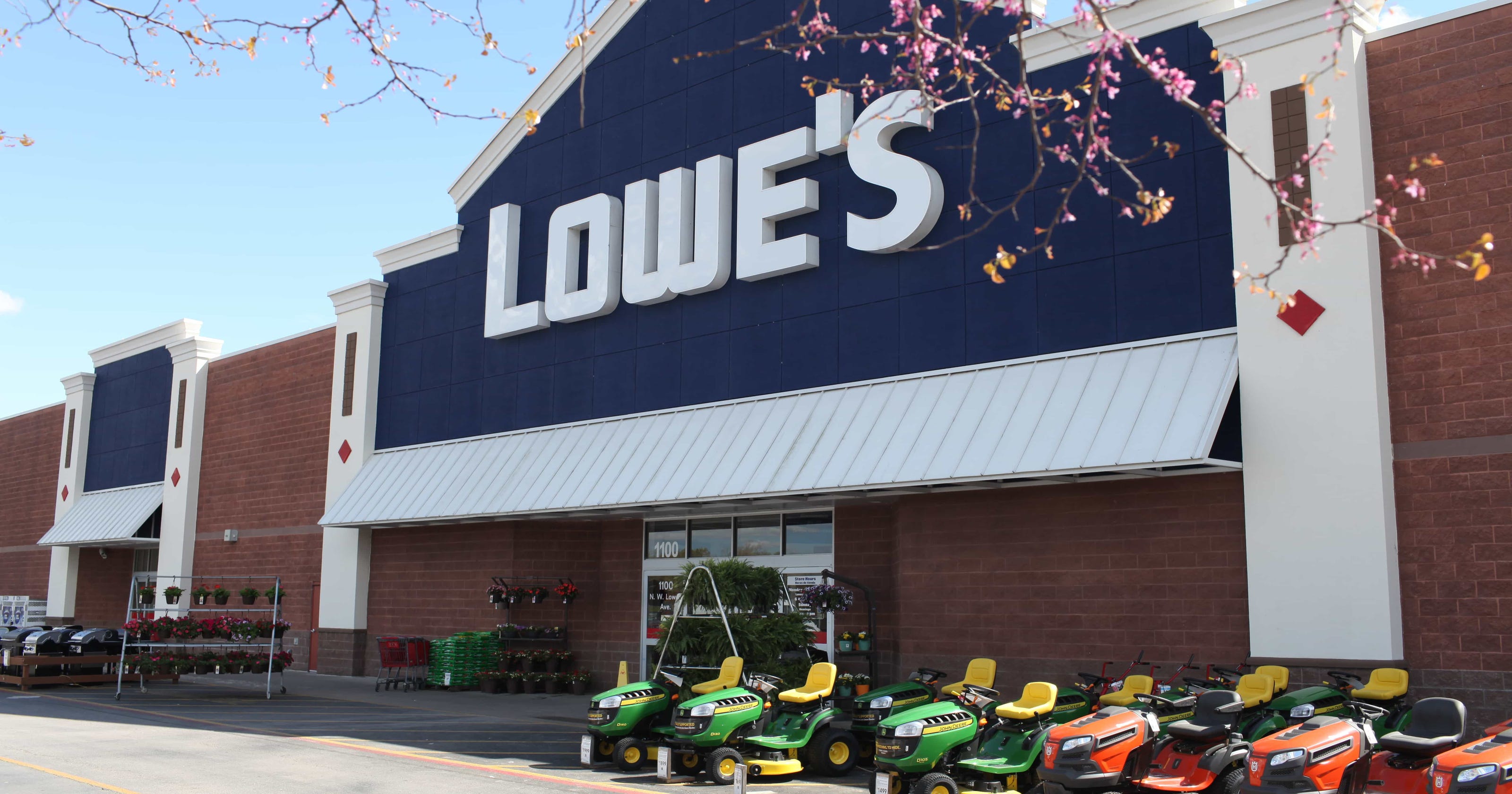 Lowe's layoffs Homeimprovement chain cutting thousands of positions