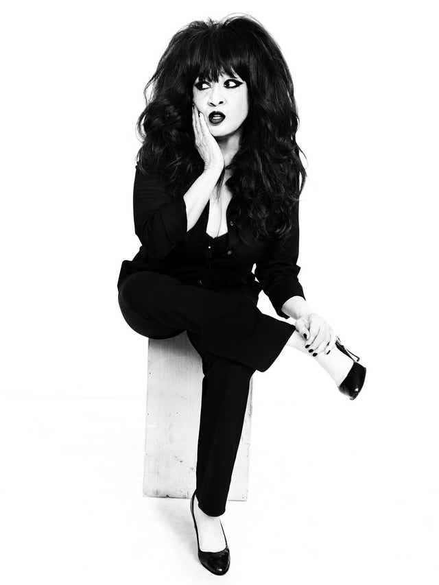 Be My Baby Singer Ronnie Spector Has Stories To Tell At Agoura Show