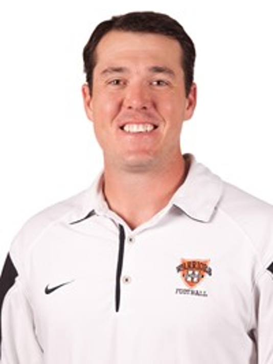 Former Cooper Hsu Qb Neal Enjoying Success As Assistant Coach At