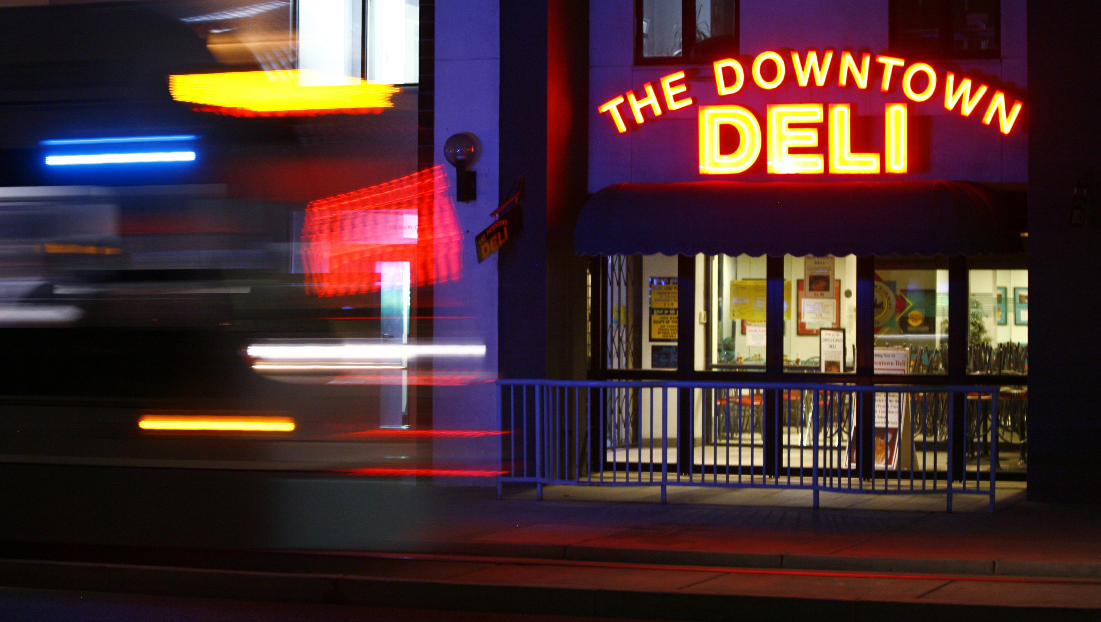 Iconic Arizona businesses that are closed