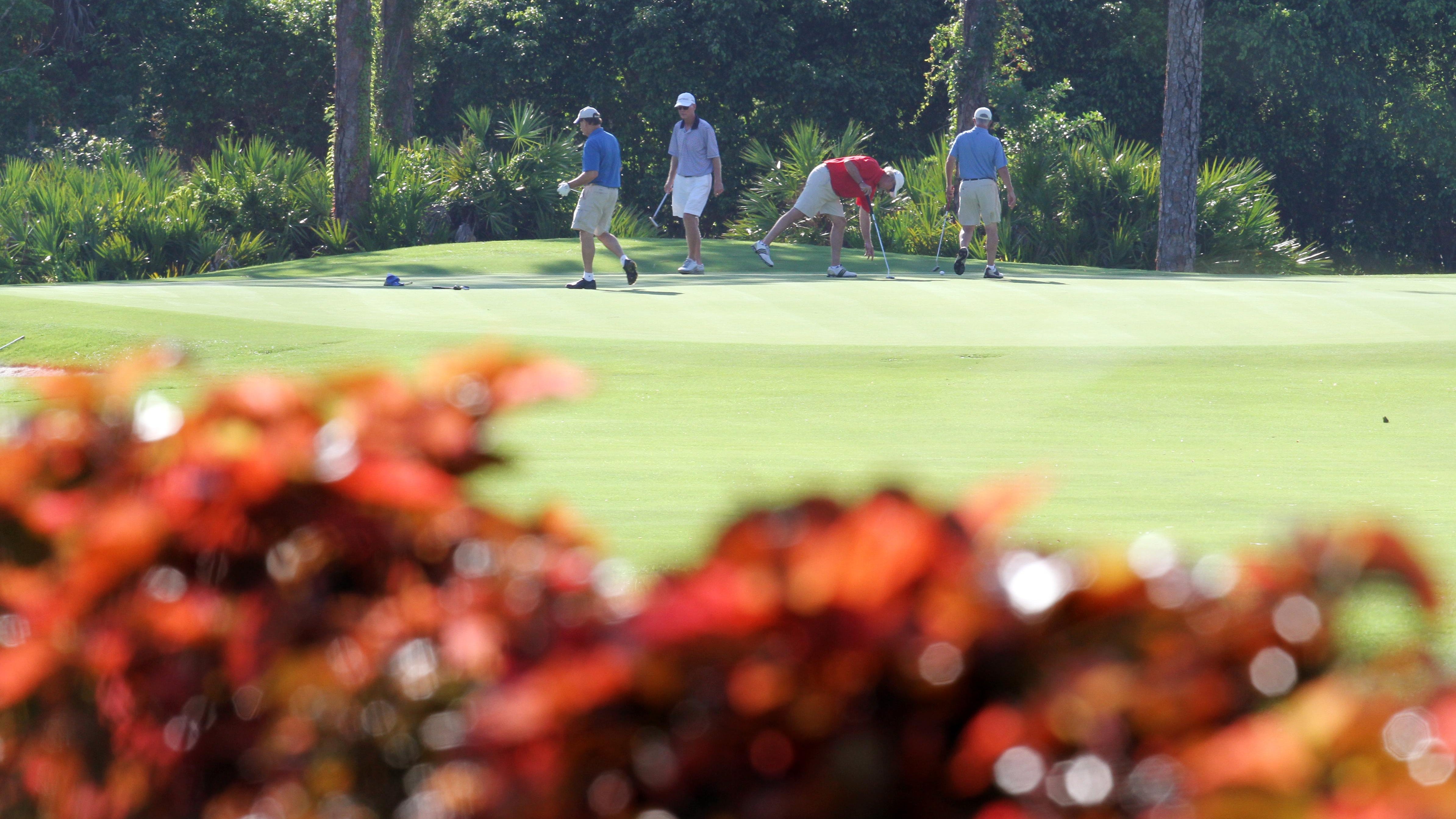 Hideaway Country Club Tops With Golfers