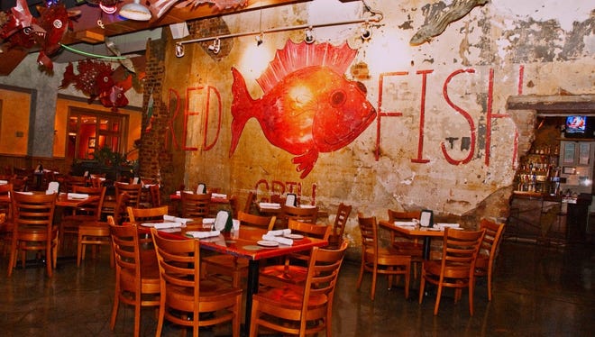 Barbecue Oysters Amaze At New Orleans Red Fish Grill