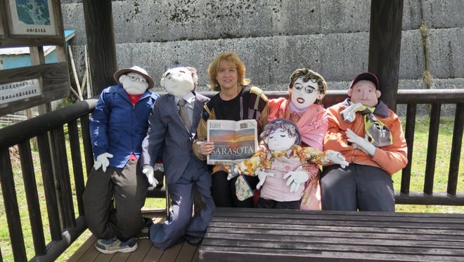 Suzanne Ishii and friends at the Ochiai Valley overlook.