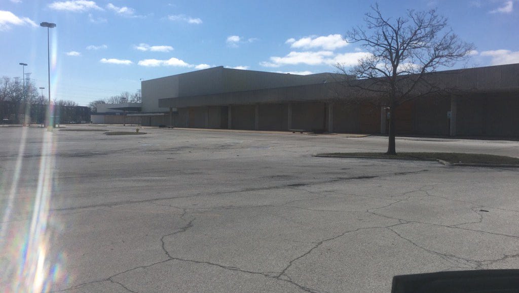 As Sears Falters Shadow Darkens Over American Malls