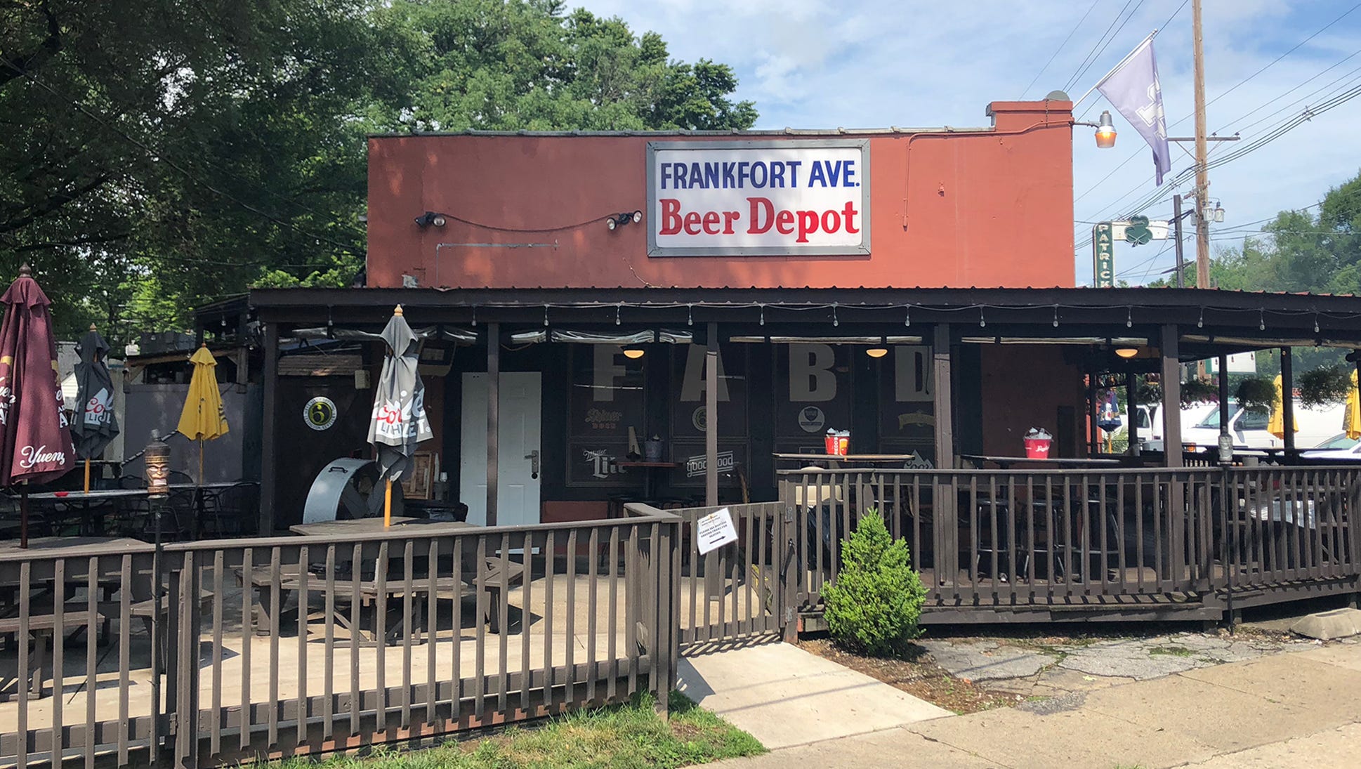 Must try restaurants, food, specialty dishes when visiting Louisville