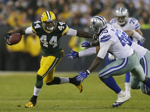 Green Bay Packers running back James Starks (44) makes