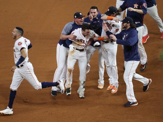 Game 5 at Minute Maid Park: Houston Astros third baseman