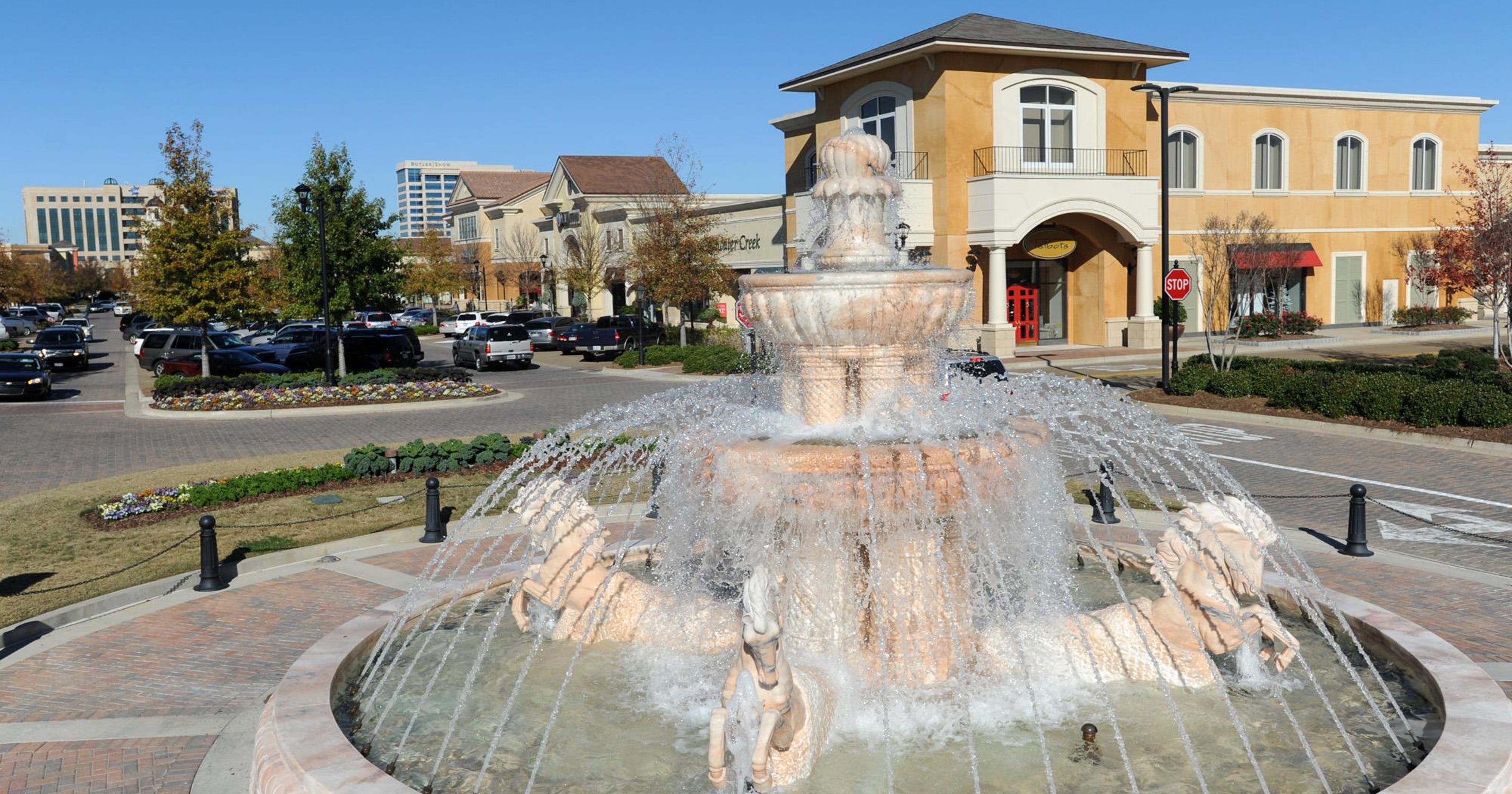 Multiple breakins at Renaissance mall in Ridgeland