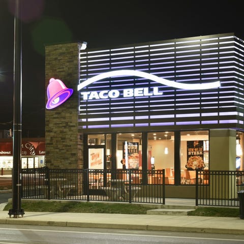 3. Taco Bell (Yum! Brands)     • ACSI 2022 score: 