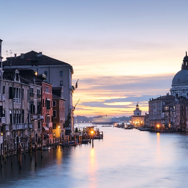 10. Italy     • Monkeypox cases, July 26, 2022:  407     • First cases reported:  May 19, 2022     • Population (2020):  59,066,000