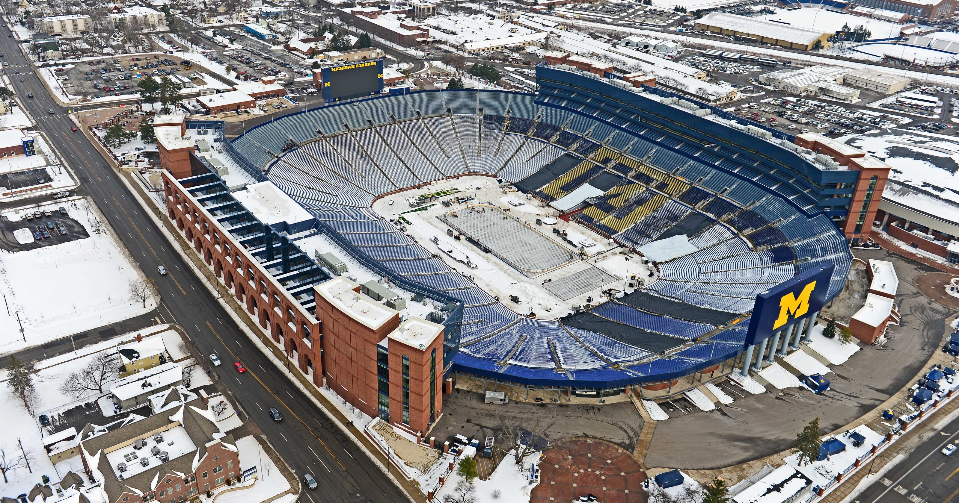 Winter Classic To Set Hockey Attendance Record winter-classic-to-set-hockey-attendance-record