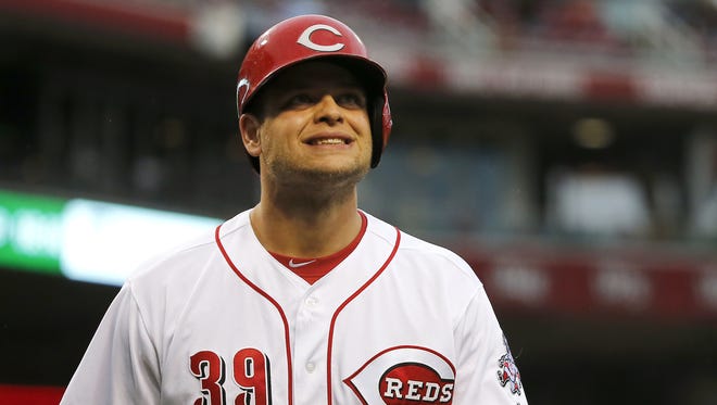Cincinnati Reds catcher Devin Mesoraco (39) reacts after striking out in the second inning.