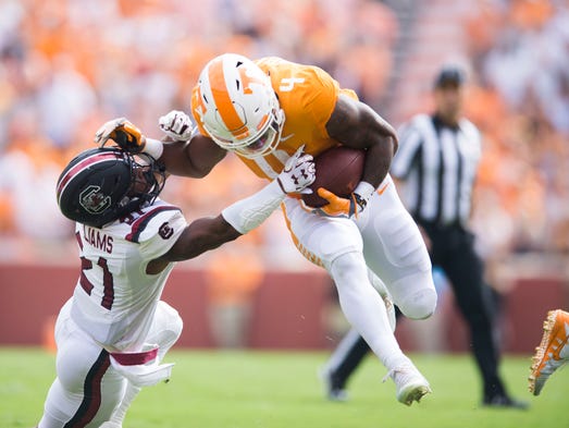 South Carolina defensive back Jamyest Williams (21)