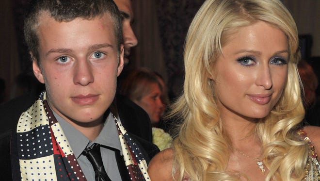 Conrad and Paris Hilton attend the 35th Annual People's Choice Awards after party held at the Shrine Auditorium on January 7, 2009.