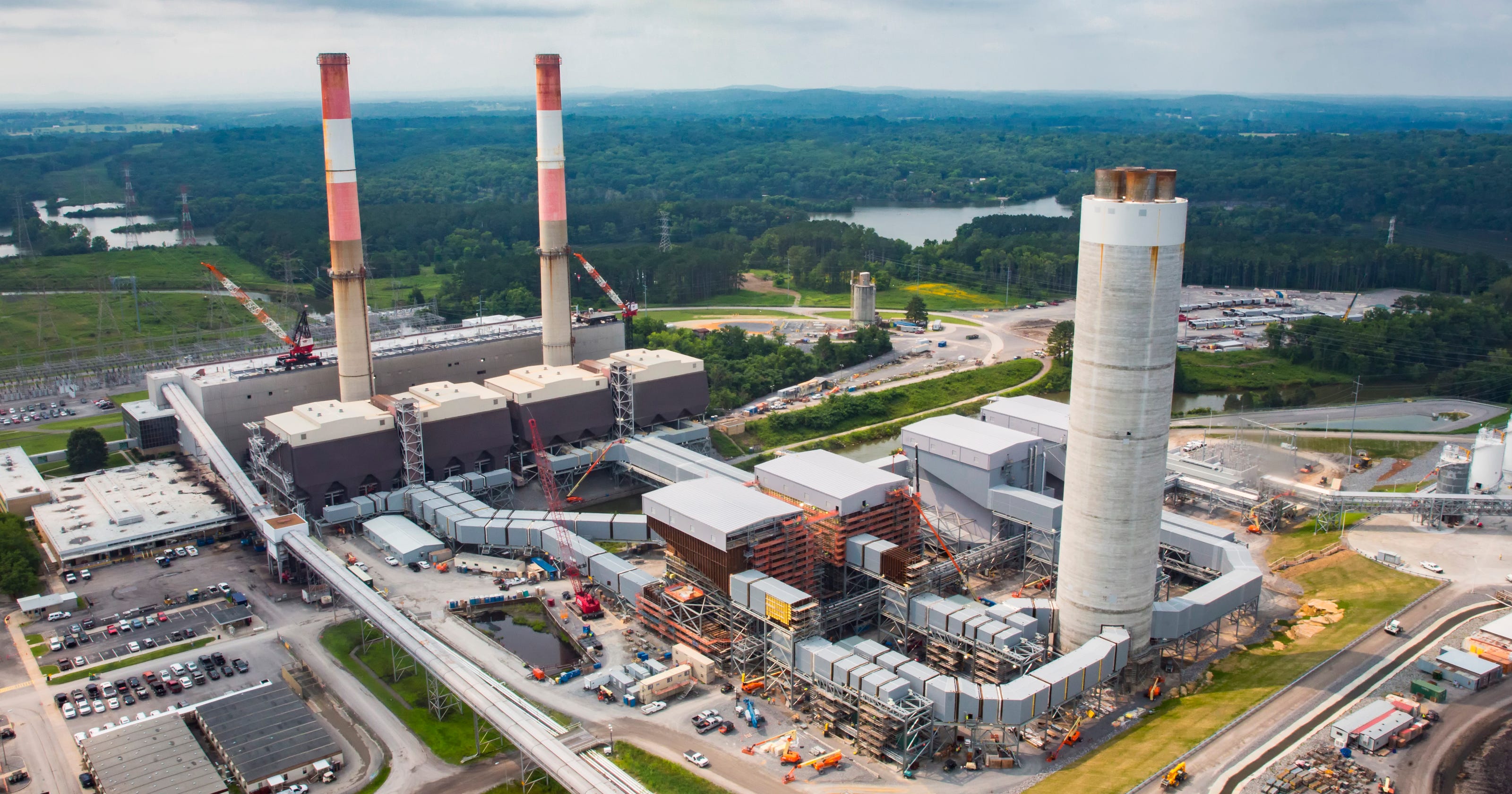 Gallatin Fossil Plant gets more time to clean up, raising concerns from
