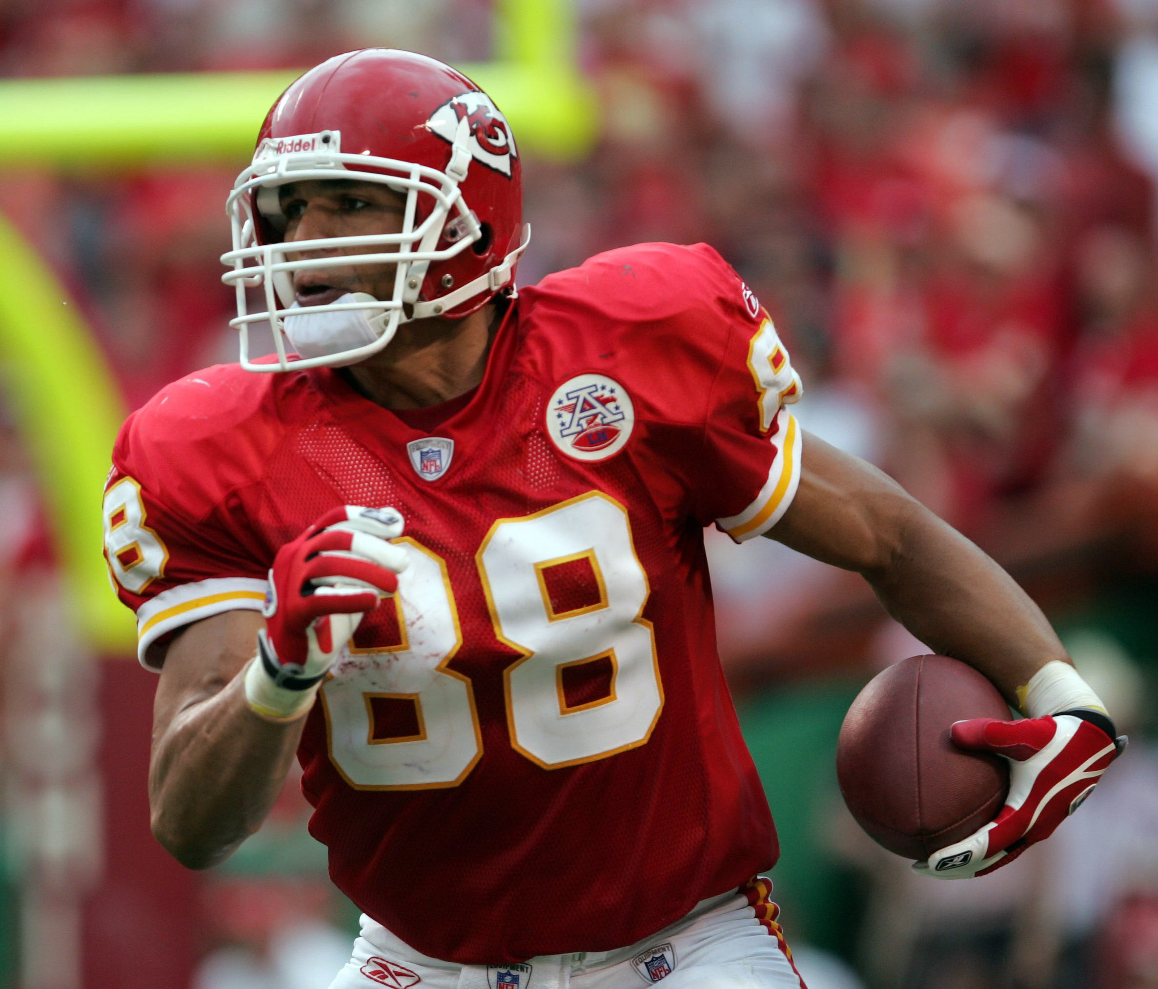Tony Gonzalez has the most career receptions and receiving yards among tight ends in NFL history.