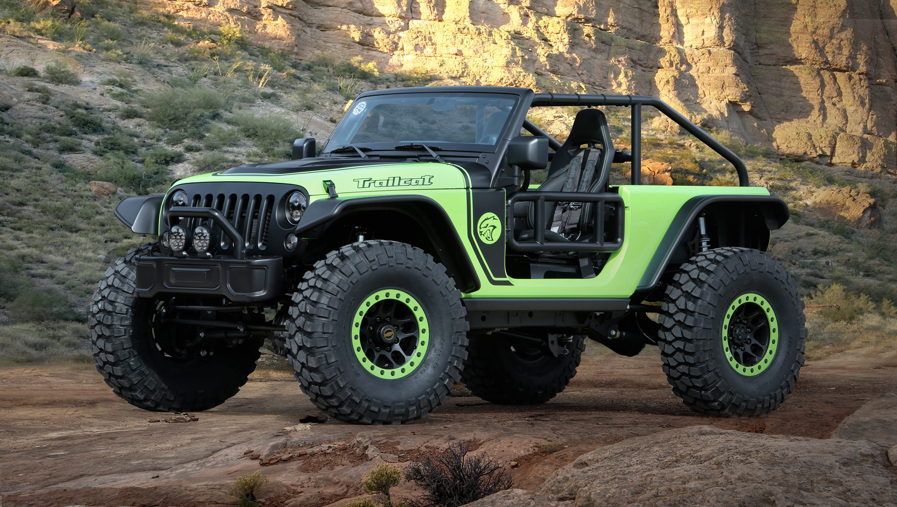 Jeep shows 707-horsepower Hellcat-powered off-roader