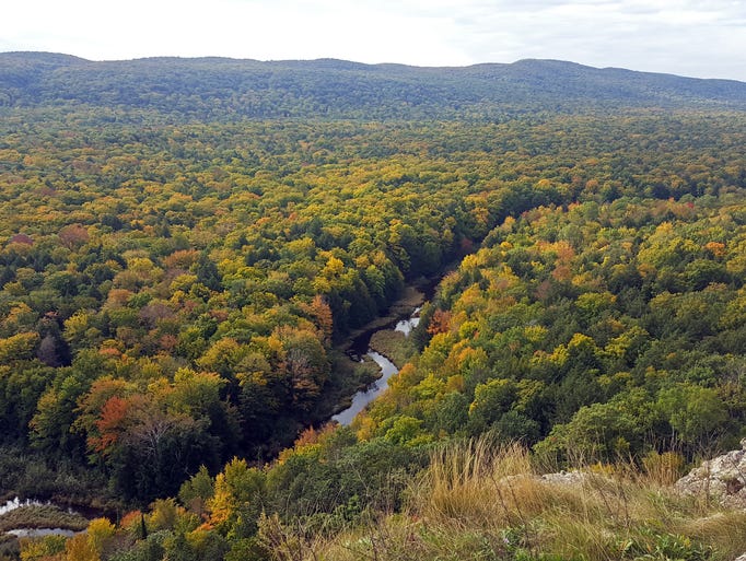 Photos Porcupine Mountains in fall