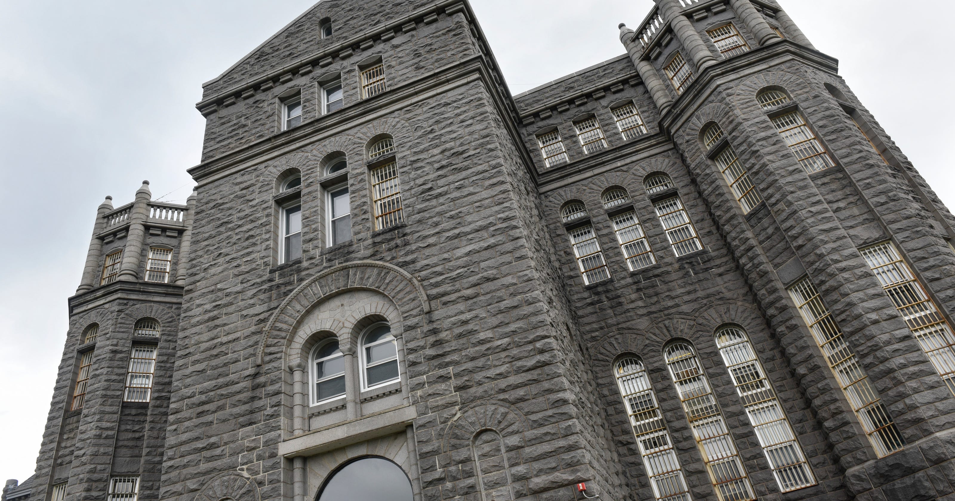 Collier Jail - vtqkwfh