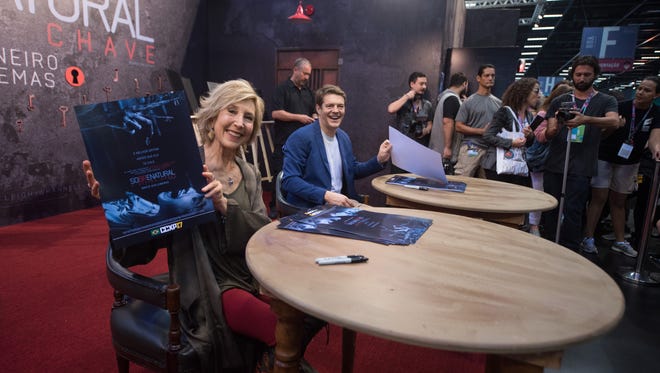"Insidious: The Last Key" Actress Lin Shaye and producer Jason Blum attend the Brazil Comic Con (CCXP) 2017,  (Photo by Raphael Dias/Getty Images for Sony Pictures)